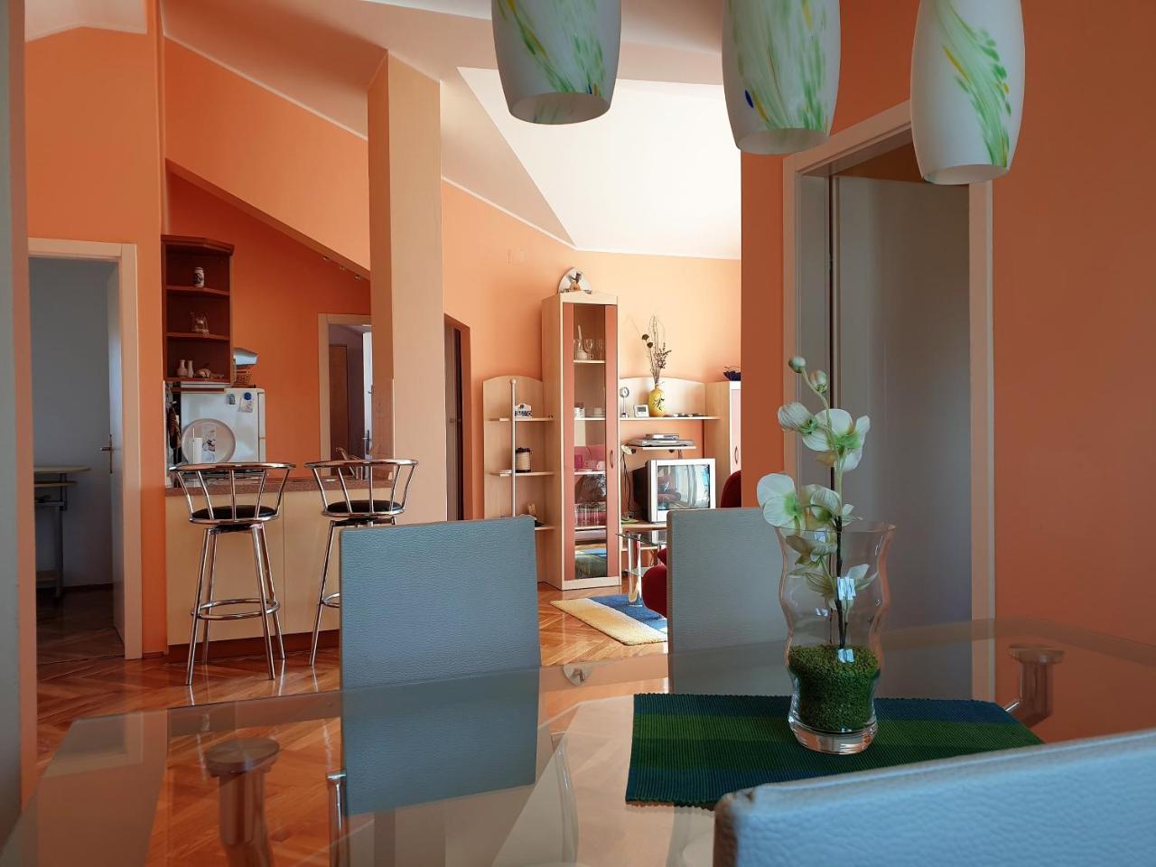 Apartment Valamar ノヴァリャ エクステリア 写真